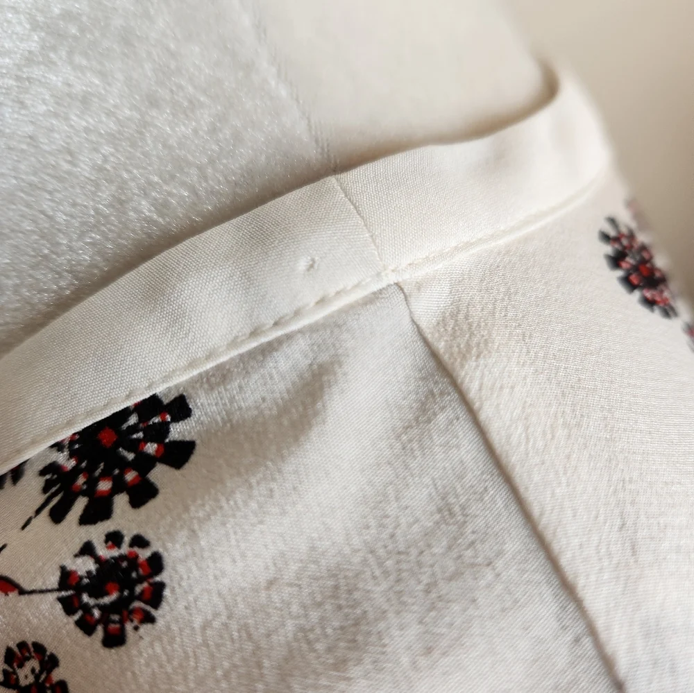 Madewell 100% Silk Vinefloral Top with Border - Picture 8 of 8